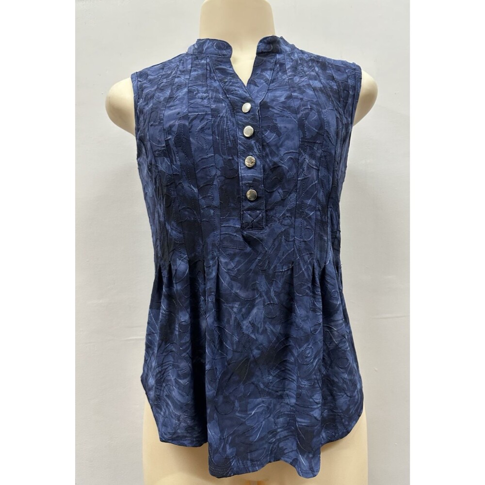 WESTPORT  women size Petite XS button blue sleeveless pleated blue blouse